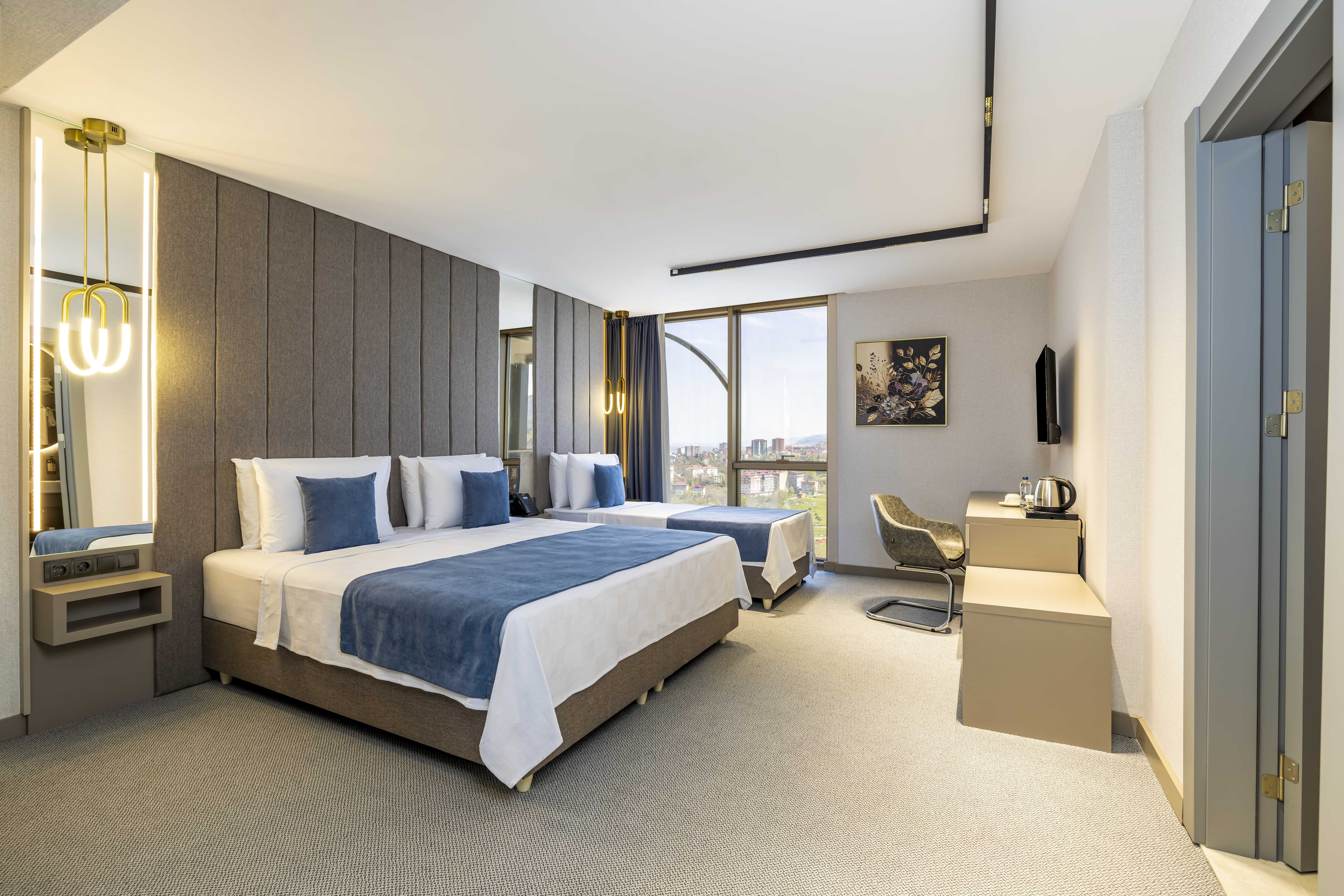 Room image 1